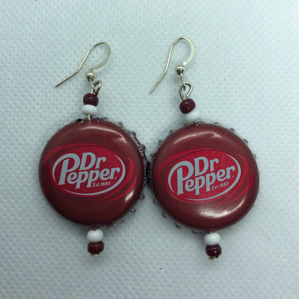 ⭐️ Dr. Pepper Bottle Cap Earrings ⭐️